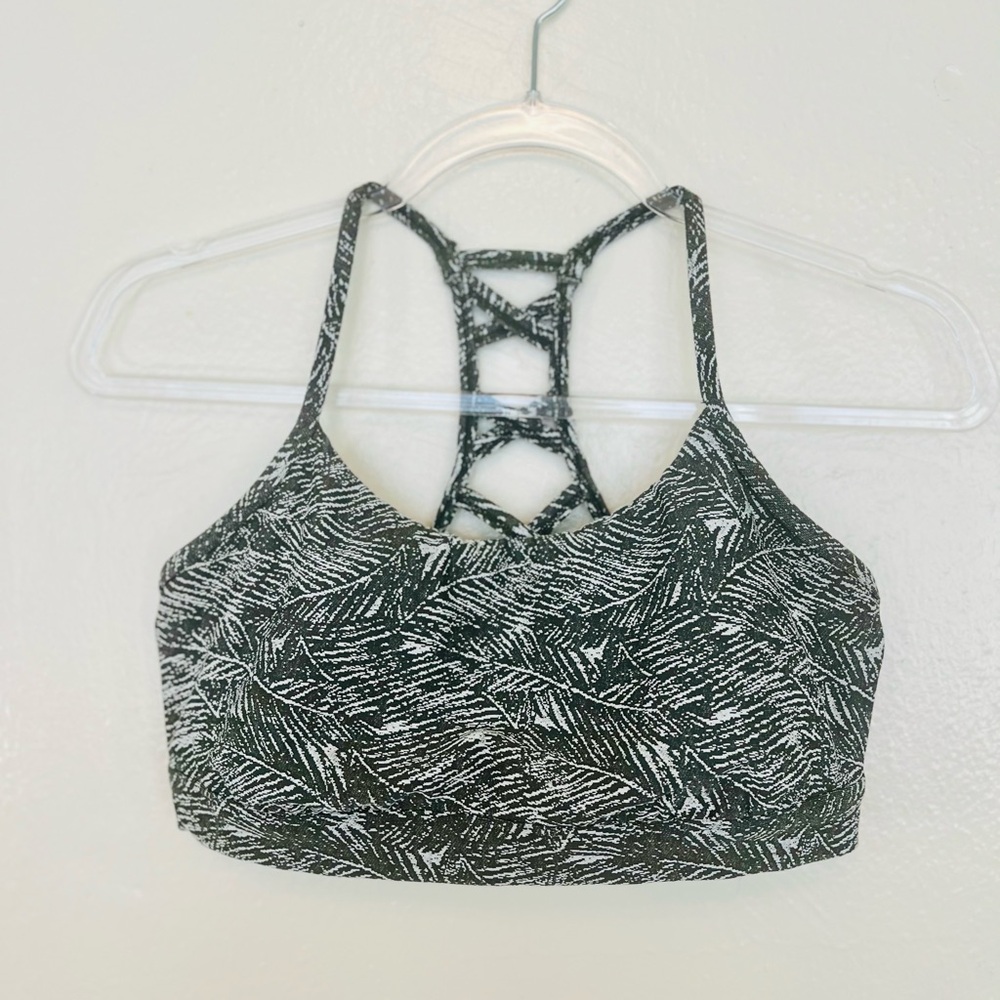 Women's Black and White Patterned Sports Bra